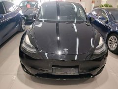 Tesla Model Y Rear-Wheel Drive - ფოტო 2