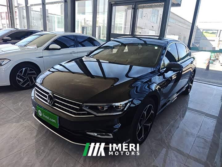 Volkswagen Magotan Zhongxiang 330TSI DSG Luxury