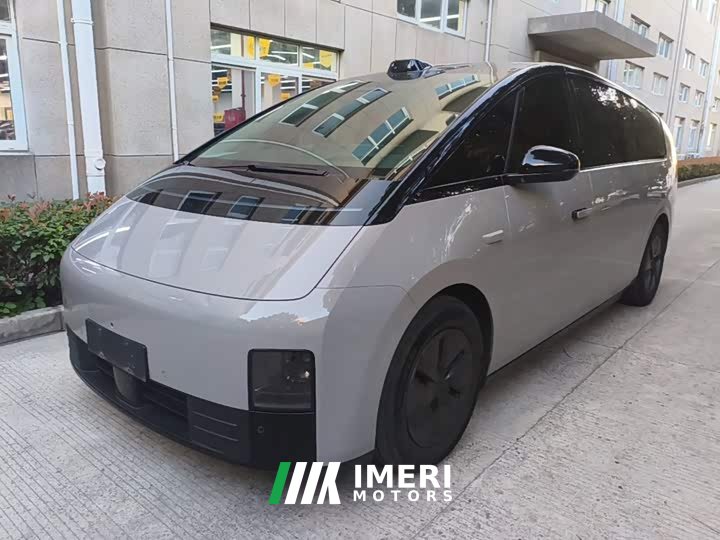 Li Auto Li Xiang MEGA Ultra - ავტომობილი ჩინეთიდან