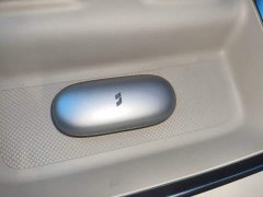 Li Auto Li Xiang MEGA Ultra - ფოტო 8