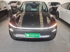 Tesla Model Y Long Range All-Wheel Drive - ფოტო 2