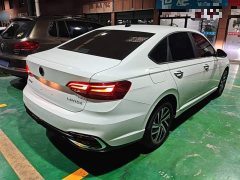 Volkswagen Lavida 1.5L Automatic Starry Sky Five Million Edition - ფოტო 6