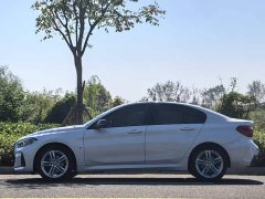 BMW 1 Series Facelift 120i M Sport Night Edition - ფოტო 4