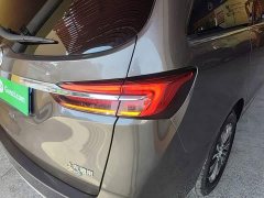 Buick GL8 Land Business Class 652T Luxury - ფოტო 7