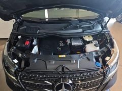 Mercedes-Benz V-Class V 300 L Long Wheelbase Luxury Edition - ფოტო 19