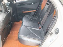 Changan UNI-V iDD 1.5T iDD 113km Smart Cool Edition - ფოტო 16