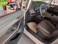 Maxus G70 2.0T Auto Luxury Edition 7-seater - ფოტო 15