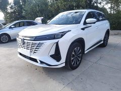 Changan CS75PLUS Third Generation 1.5T Automatic Deluxe - фото 1
