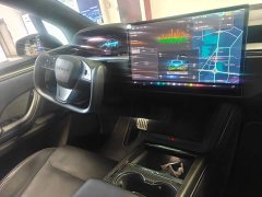 Tesla Model X Tri-Motor All-Wheel Drive Plaid - ფოტო 11