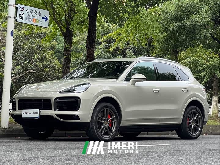 Porsche Cayenne S 2.9T