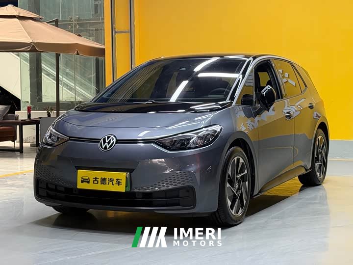 Volkswagen ID.3 Outstanding Edition - ავტომობილი ჩინეთიდან