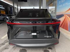 Lexus RZ 450e AWD Luxury Edition - ფოტო 4