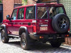 Toyota Land Cruiser (Imported) LC76 4.0L Automatic - ფოტო 2