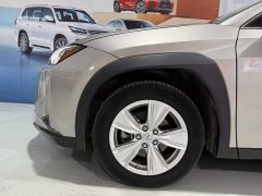 Lexus UX 200 Special Edition - ფოტო 6