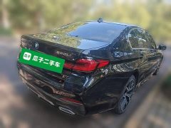 BMW 5 Series 530Li Luxury M Sport Package - ფოტო 4
