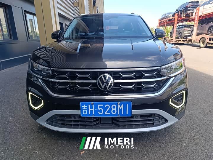 Volkswagen Taos 280TSI FWD Luxury Smart Connected Edition - car from China