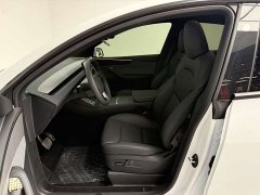 Tesla Model Y Rear-Wheel Drive - photo 7