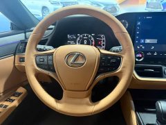 Lexus ES 200 Premium Edition - ფოტო 10