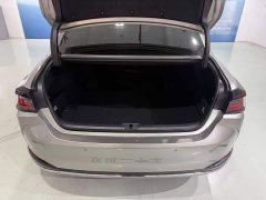 Lexus ES 200 Premium Edition - ფოტო 7
