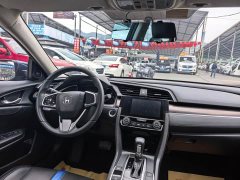 Honda Civic 220TURBO CVT Dynamic Edition National V - ფოტო 8