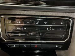 Volkswagen Viloran 330TSI Luxury - ფოტო 13