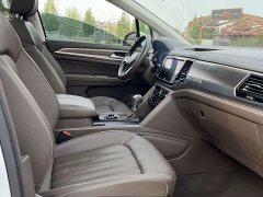Volkswagen Viloran 330TSI Luxury - ფოტო 6
