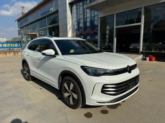 Volkswagen Tiguan L PRO 380TSI RWD Smart Edition - фото 3