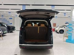 Denza D9 DM-i 970 AWD Flagship - фото 15