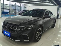 Volkswagen Passat Facelift 330TSI Starry Sky Luxury Edition - фото 1