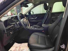 Lincoln Explorer 1.5T Two-Wheel Drive Prestige Hybrid - фото 4