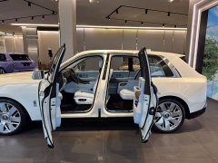 Rolls-Royce Cullinan Four Seater Edition - ფოტო 2