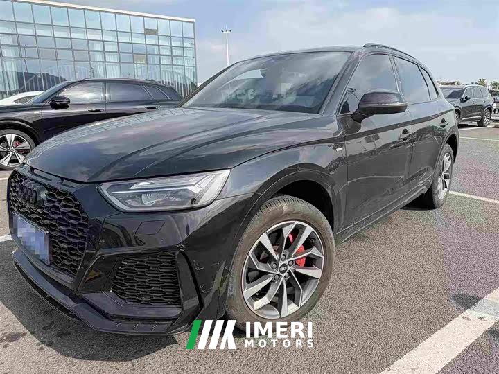 Audi Q5L 40 TFSI Luxury Dynamic - ავტომობილი ჩინეთიდან