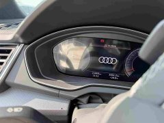 Audi Q5L 40 TFSI Luxury Dynamic - ფოტო 4