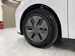 Li Auto Li Xiang MEGA Ultra - ფოტო 7