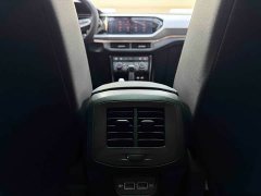 Volkswagen Tanyoung 1.5L Automatic Smart Connected Edition - ფოტო 18