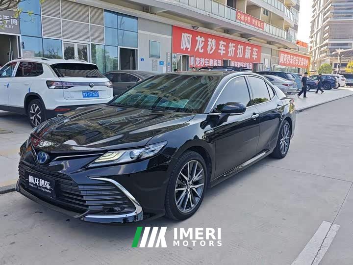 Toyota Camry Hybrid Luxury - ავტომობილი ჩინეთიდან