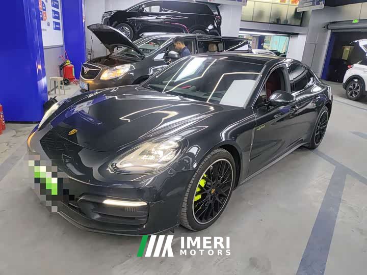 Porsche Panamera New Energy Panamera 4 E-Hybrid Platinum Edition 2.9T