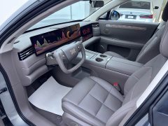 IM Motors Zhiji LS6 Pure Electric Max - photo 11