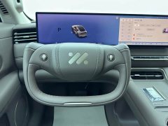 IM Motors Zhiji LS6 Pure Electric Max - photo 16