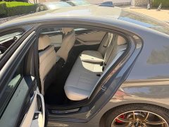 BMW 5 Series (Imported) Facelift 540i Elegance M Sport Package - ფოტო 4
