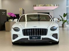 Bentley Continental 4.0T GT V8 - photo 2