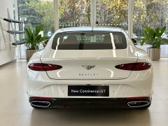 Bentley Continental 4.0T GT V8 - photo 6