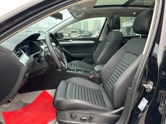 Volkswagen Magotan 2 Million Units Anniversary Edition 280TSI DSG Comfort - photo 9