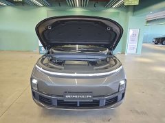 Li Auto L8 Pro - ფოტო 3