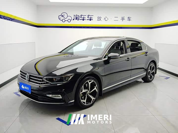 Volkswagen Magotan 2 Million Units Commemorative Edition 330TSI DSG Leading Version - автомобиль из Китая