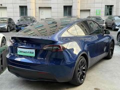Tesla Model Y Standard Range RWD - ფოტო 3