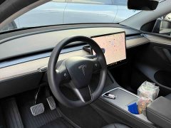 Tesla Model Y Standard Range RWD - ფოტო 6