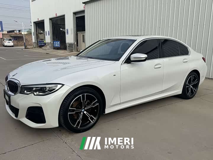 BMW 3 Series Facelift 325i M Sport Package - car from China