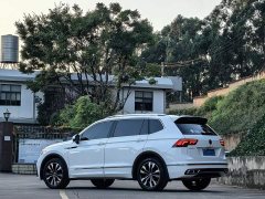 Volkswagen Tiguan L 330TSI Automatic FWD R-Line Comfort Edition - фото 9