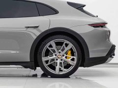 Porsche Taycan 4 Cross Turismo - фото 2